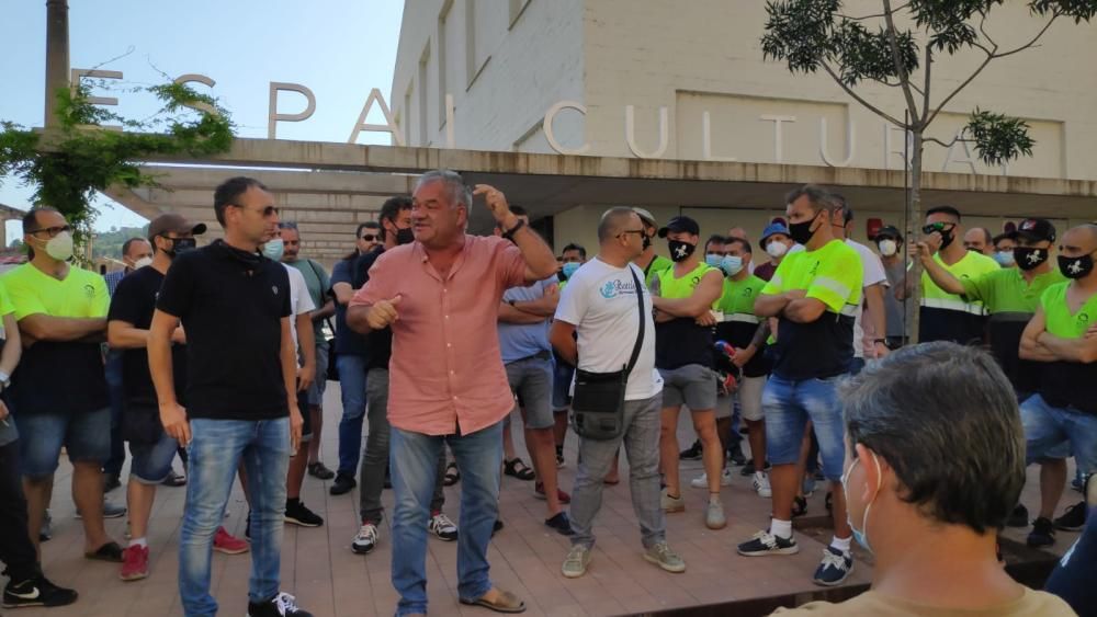 Concentració dels miners a la Fàbrica Vella de Sallent