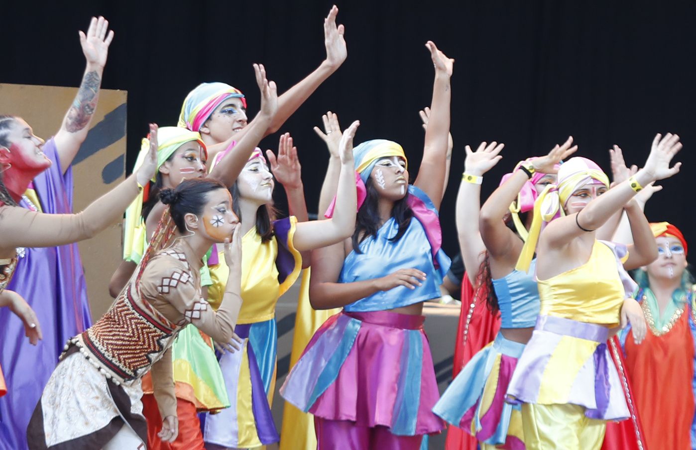 El musical "O Rei da Sabana" congrega a cientos de familias en Castrelos