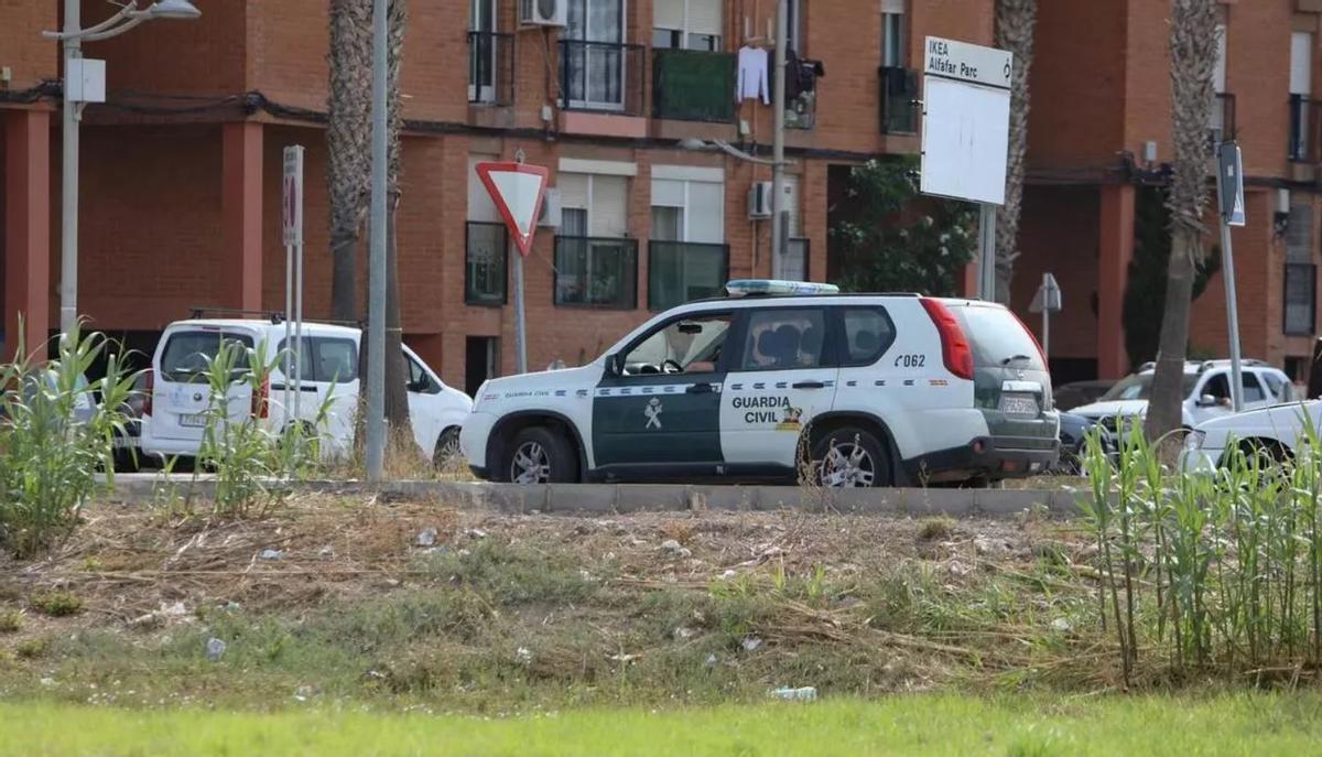 Refuerzo de la Guardia Civil en Massanassa.