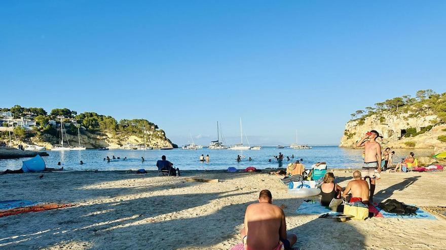 Baleares afronta otro domingo de calor con aviso naranja y máximas de hasta 39 grados