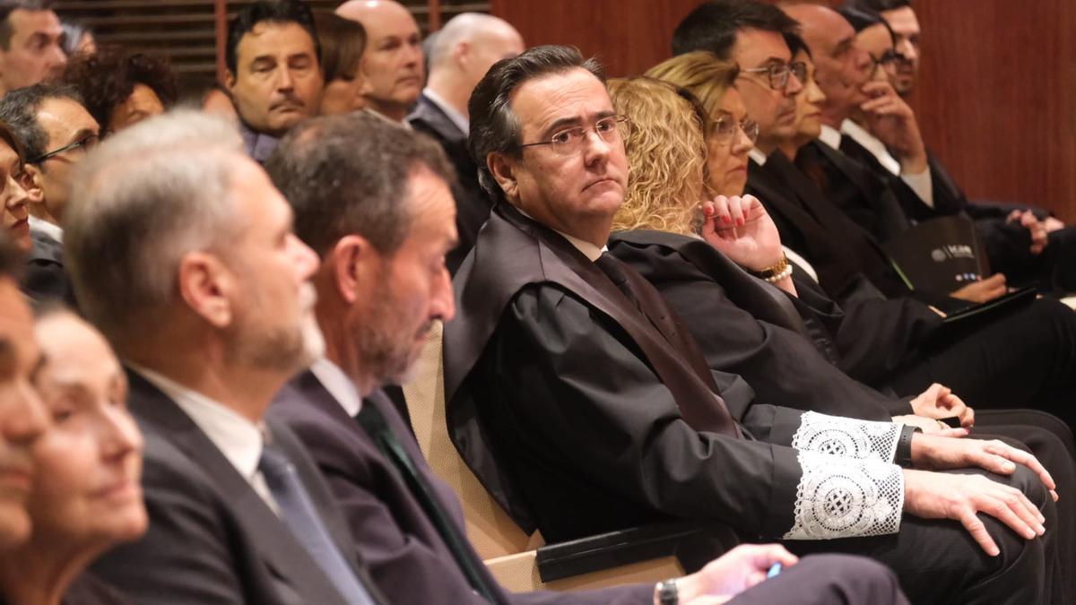 El nuevo decano de los abogados de Elche, Diego García