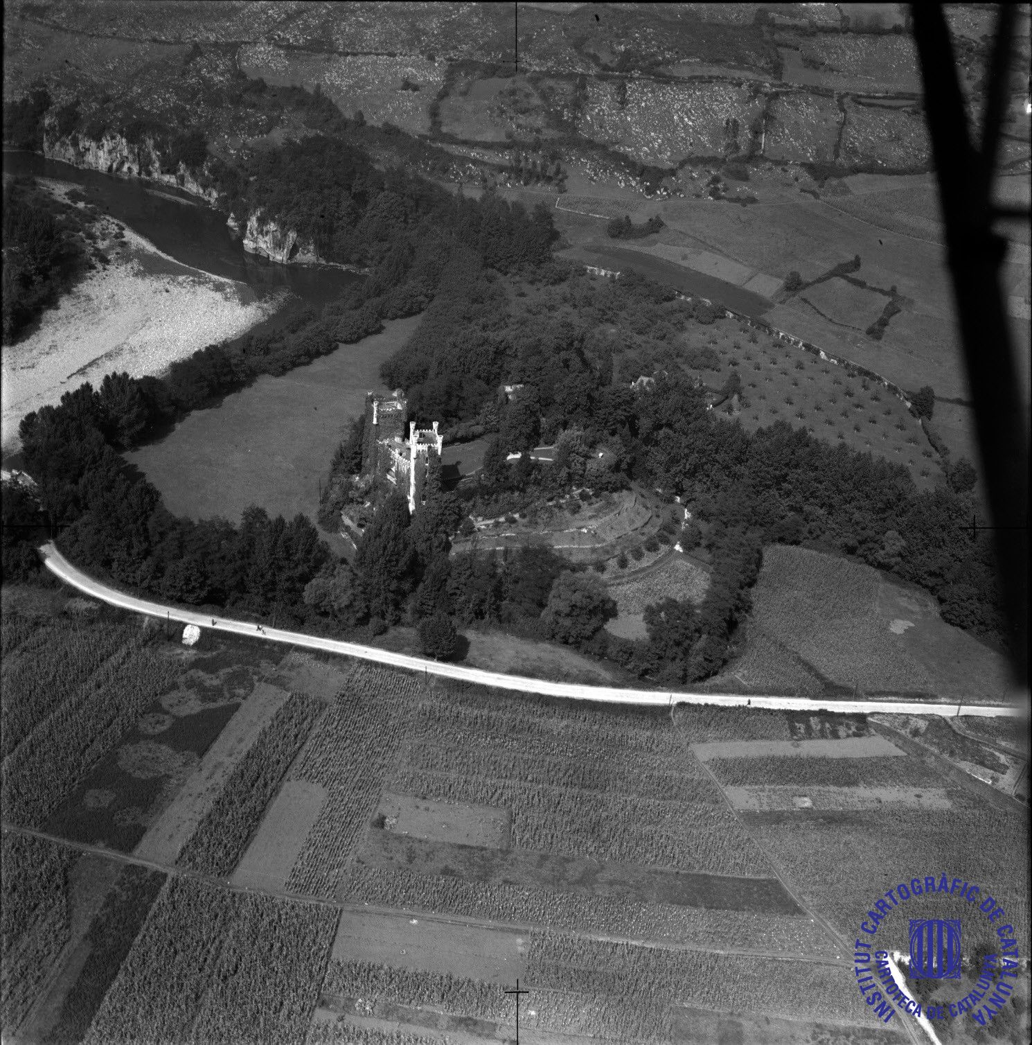 Un vuelo al pasado: así era Asturias, desde el aire, en 1962