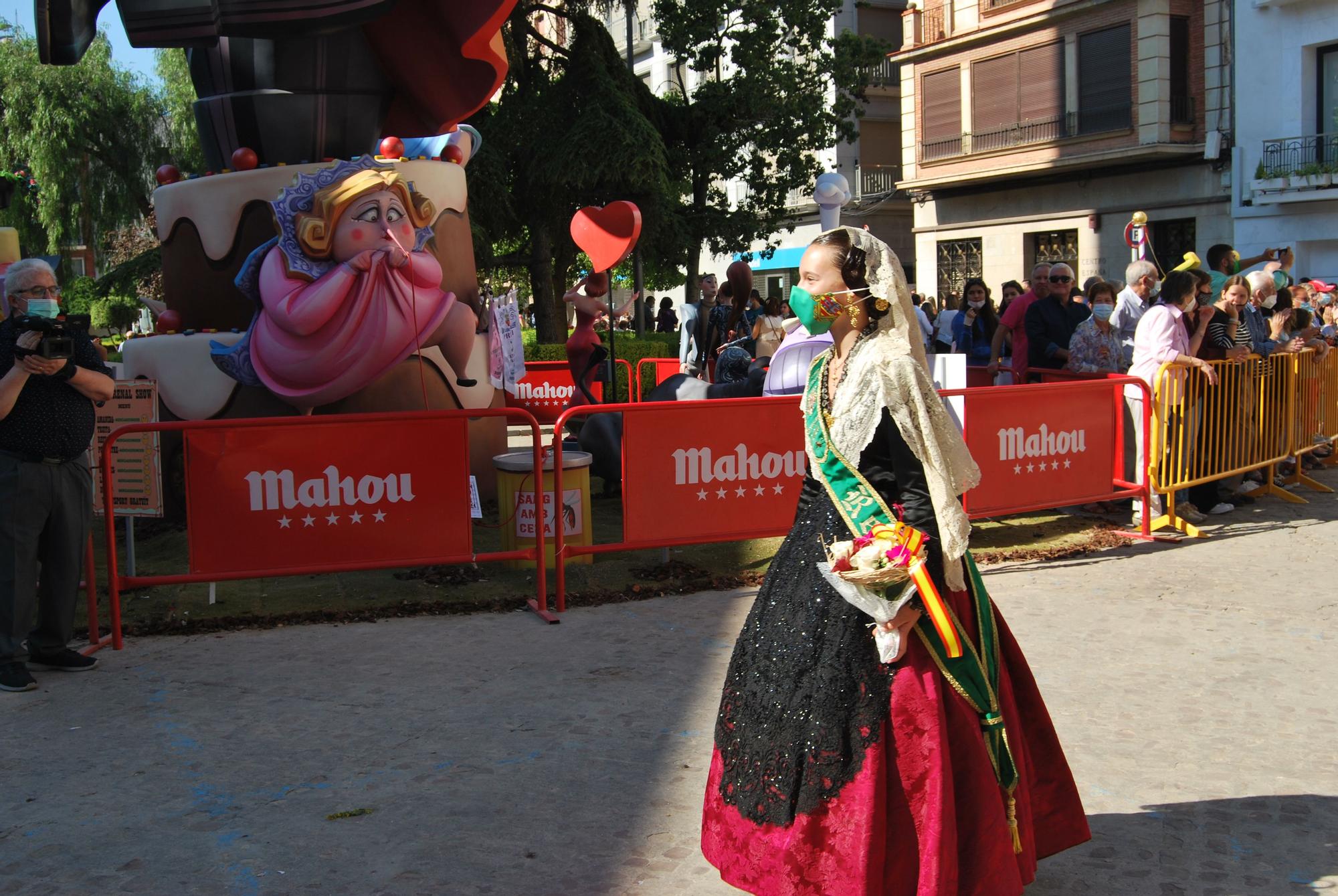 Ofrenda a la patrona de Burriana