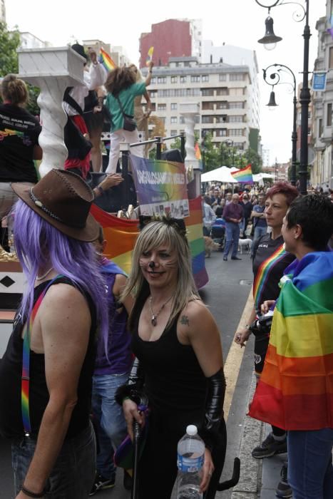 Desfile del orgullo LGTB por las calles gijonesas
