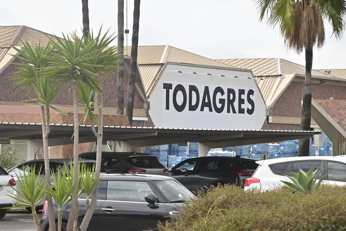 Exterior de las instalaciones de la empresa azulejera Todagres, en Vila-real.