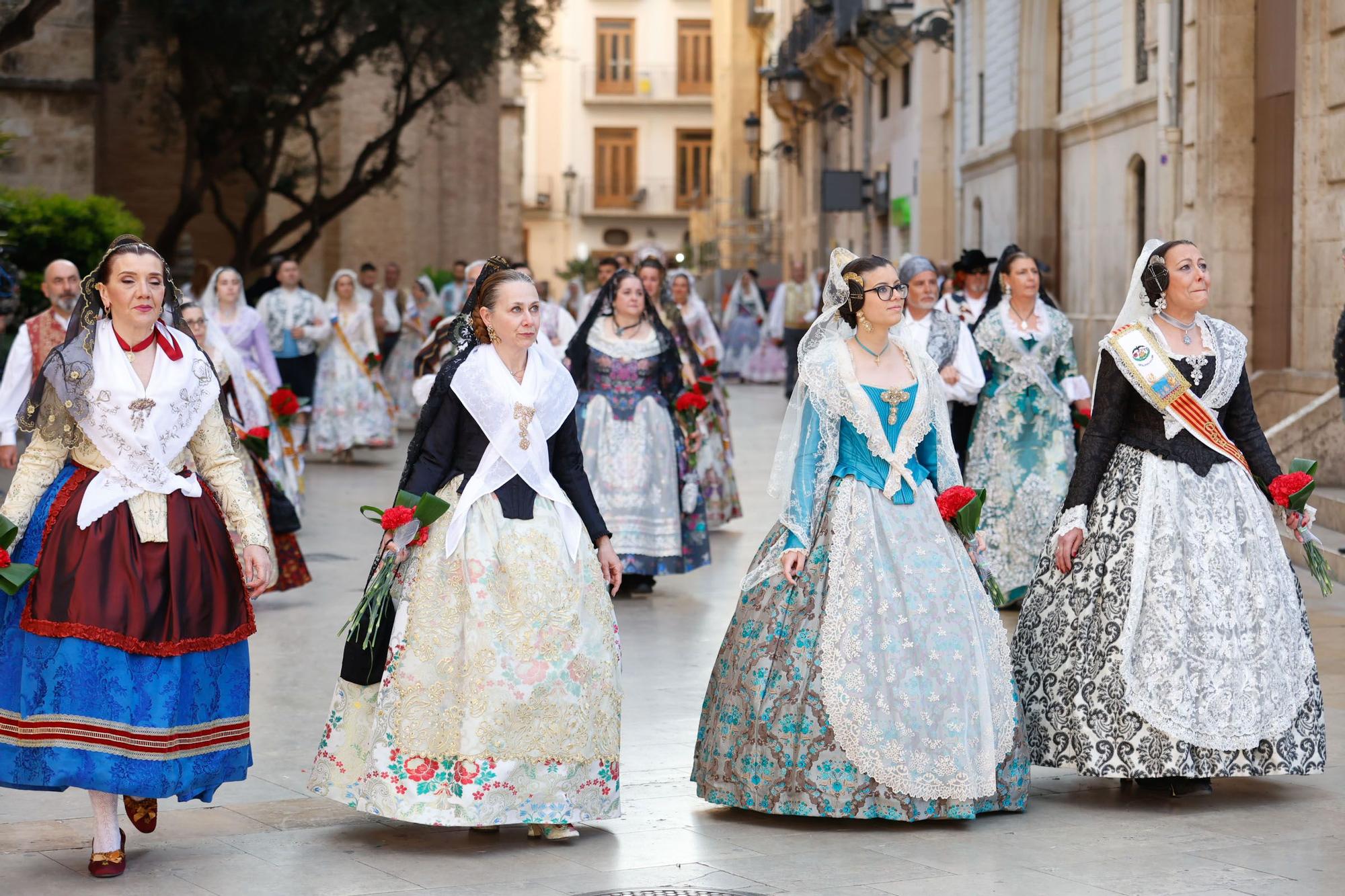 Búscate en el primer día de la Ofrenda en la calle San Vicente entre las 17:00 y las 18:00