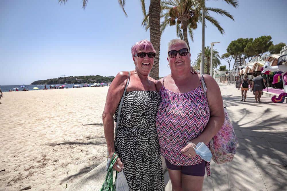 Incertidumbre entre los turistas británicos en Mallorca  tras la cuarentena en su país