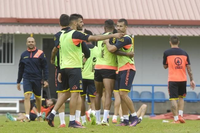 ENTRENAMIENTO DE LA UD LAS PALMAS EN BARRANCO ...