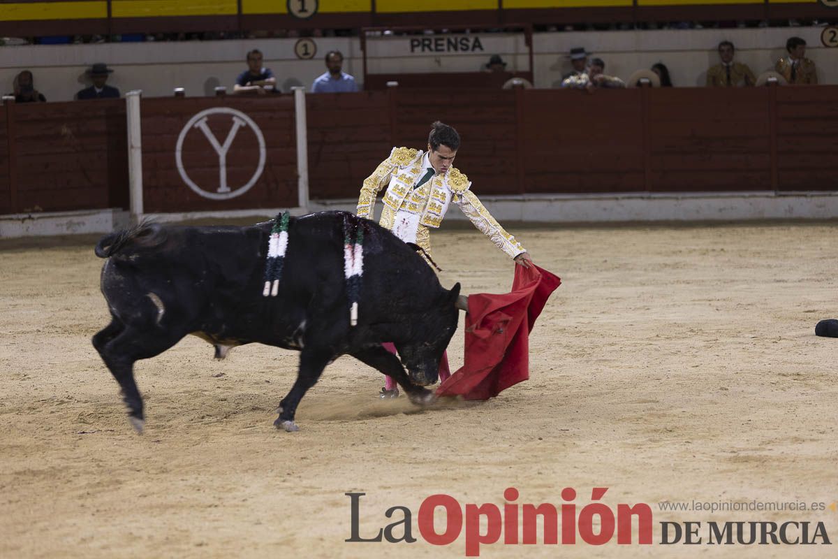 Tarde histórica en Abarán con la alternativa de José María Trigueros y el indulto de Tomás Rufo, junto a Castella salieron a hombros