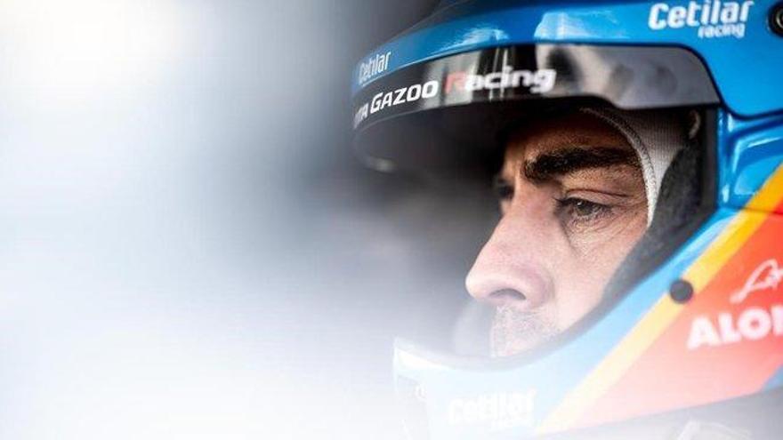 Alonso se descuelga y Sainz refuerza sus opciones