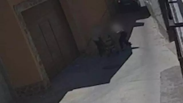 Cae una banda del "abrazo amoroso" por robos en Alicante, Valencia, Murcia y Málaga
