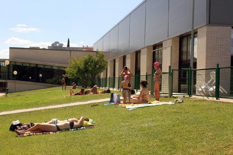 Así era y así es la piscina Sindical de Zamora