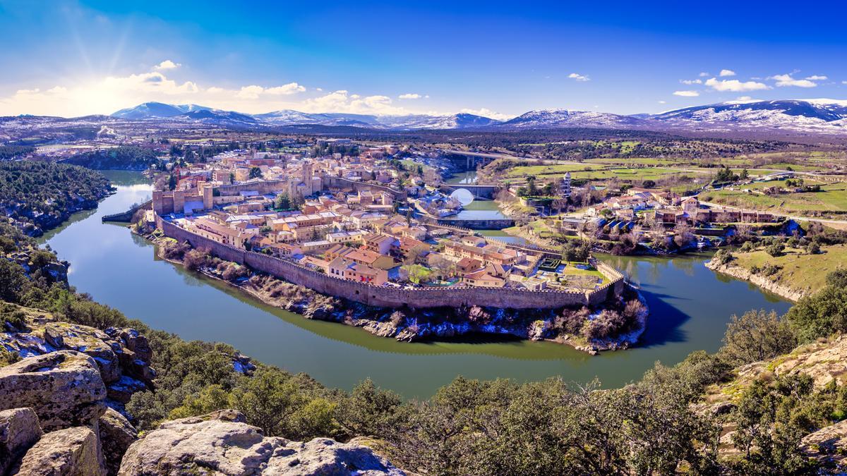 El pueblo medieval más bonito de España, a menos de 1 hora de Madrid