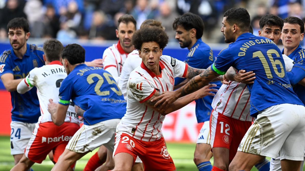 Oviedo-Girona, partido correspondiente a la jornada 22 de Liga