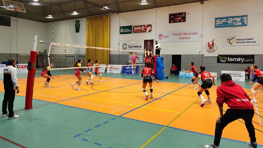 El Xàtiva Voleibol masculino suma un punto pese a la derrota en Arenys de Mar
