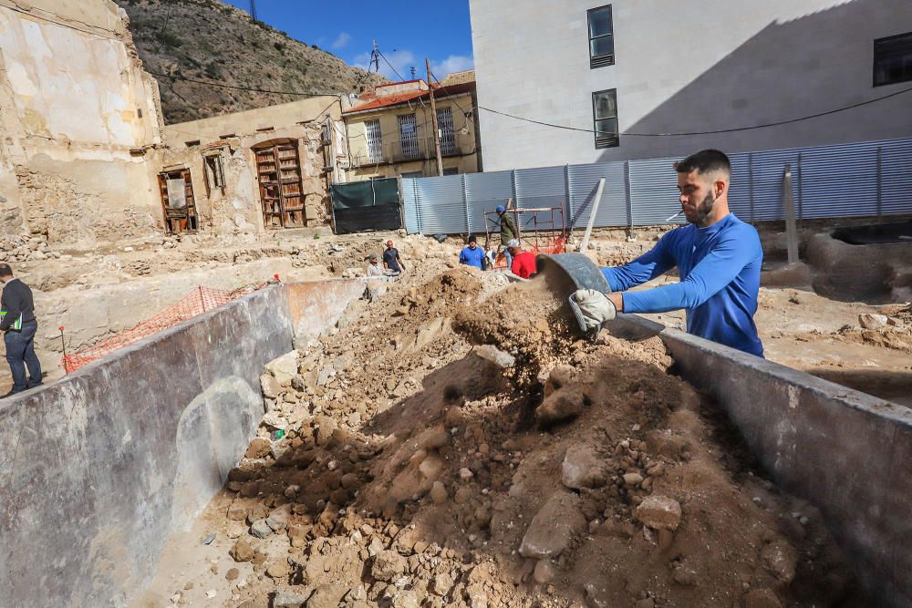 Unas obras dejan al descubierto restos arqueológic