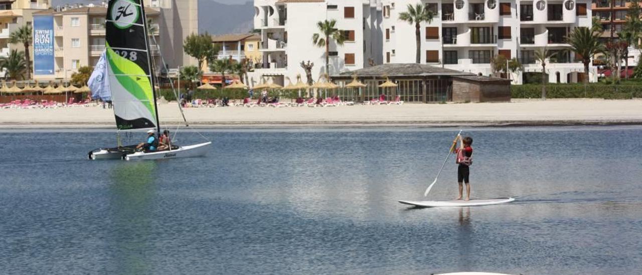 Una vista de la playa en Alcúdia, localidad donde sucedieron los hechos.