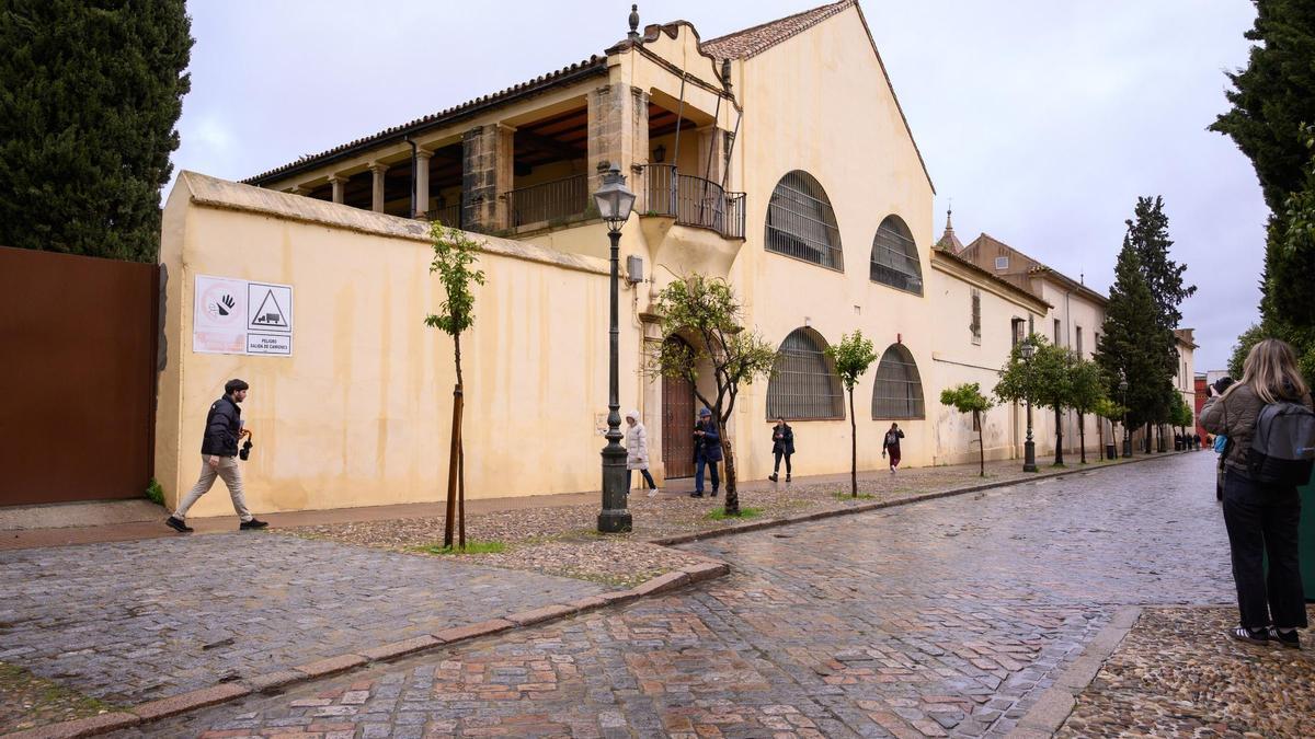 Edificio de Amador de los Ríos donde hasta 2023 estaba la Biblioteca del Estado.