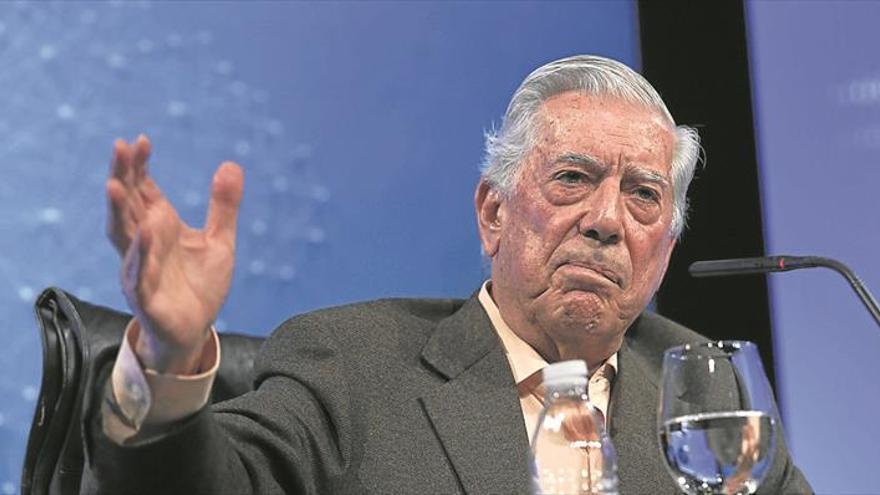 Vargas Llosa arremete contra la censura de Arco