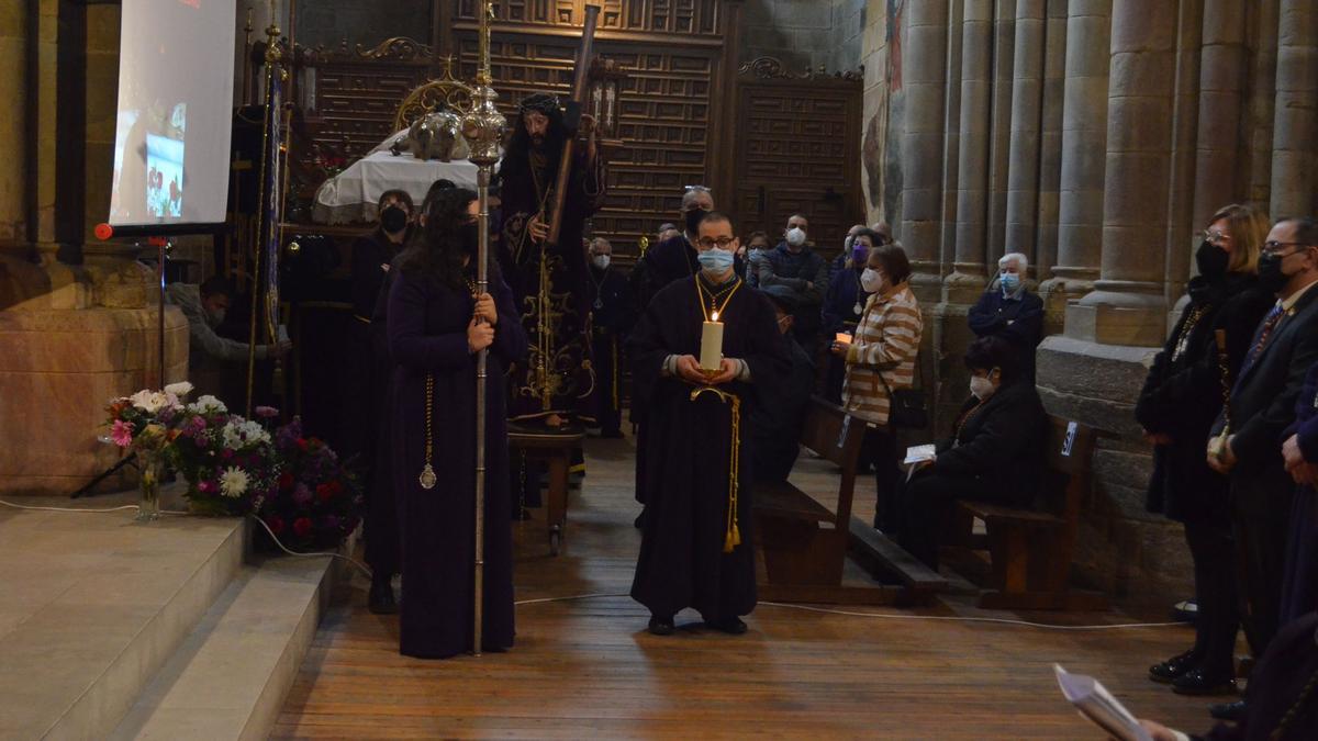 Via Crucis del Nazareno, en Benavente. / E. P.