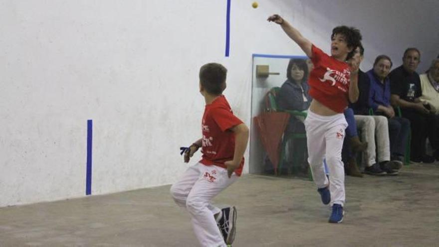 Els jugadors benjamíns de Vila-real acabaren en segona posició.