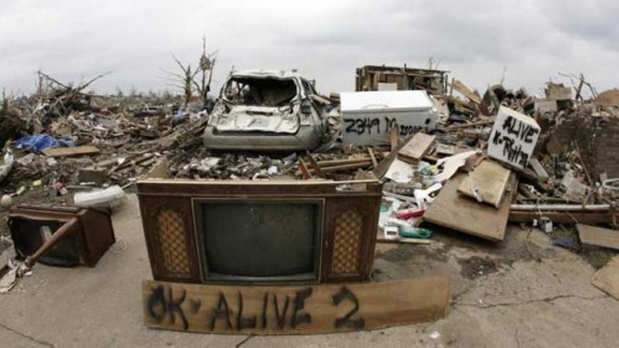 Los tornados castigan el oeste de Estados Unidos