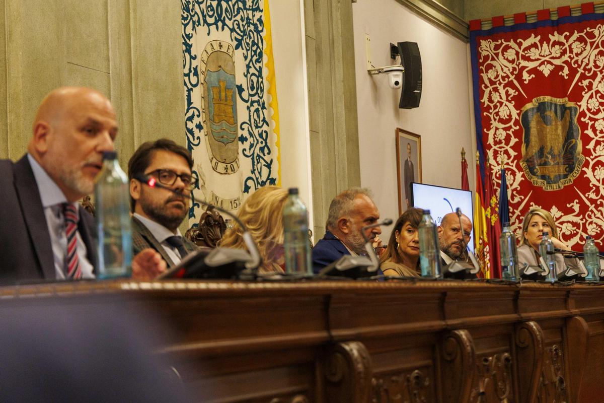 Las imágenes del debate y votación de la moción de censura en Cartagena