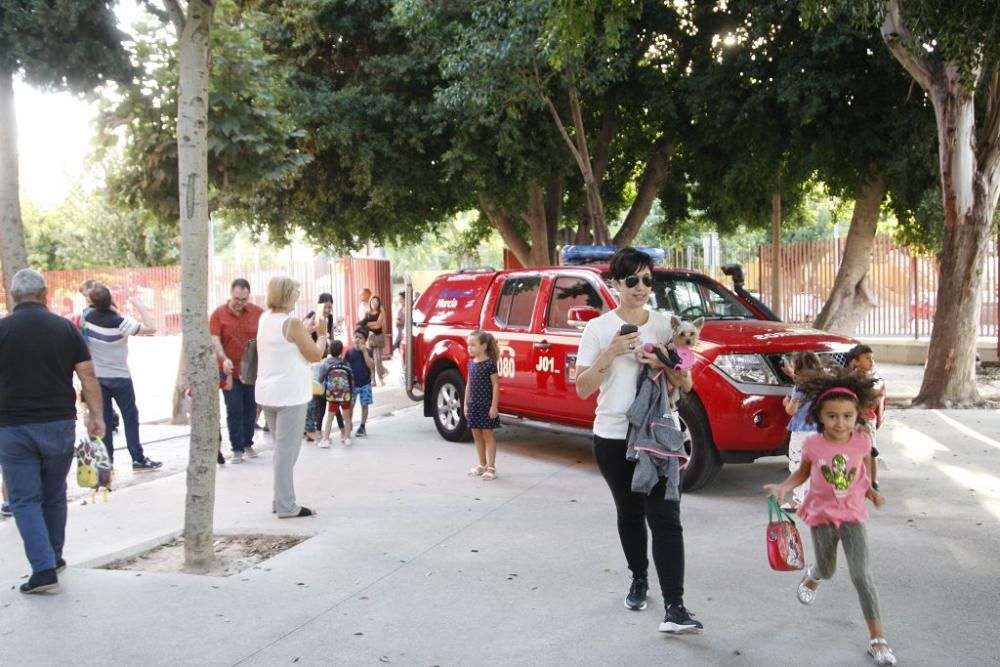 Susto en el colegio de Santa María de Gracia por un incendio en la despensa