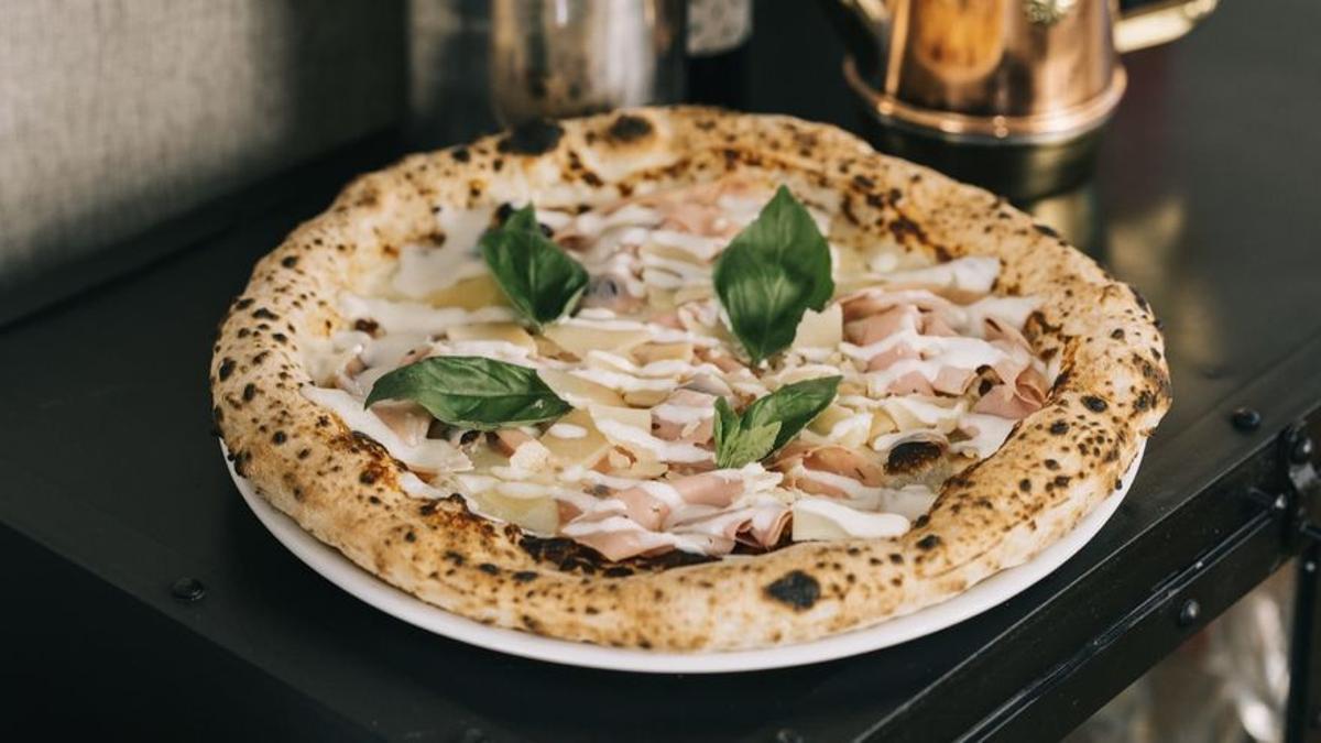 La pizza de Grosso Napoletano se ha convertido en un clásico moderno.