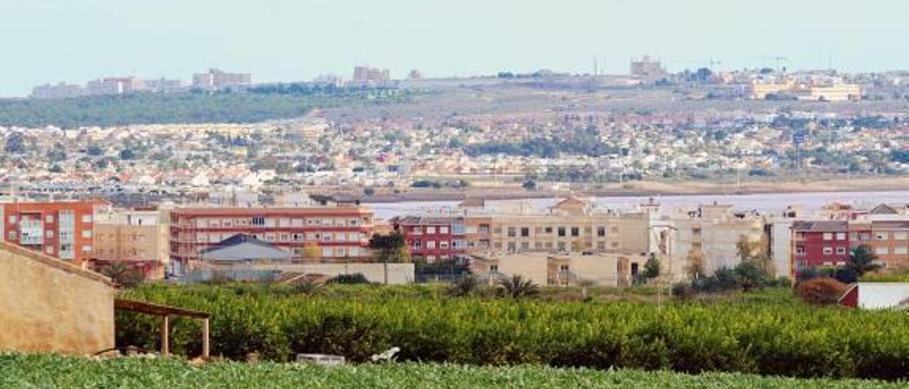 Los Montesinos reclama a la Generalitat reclasificar más suelo a costa de Torrevieja