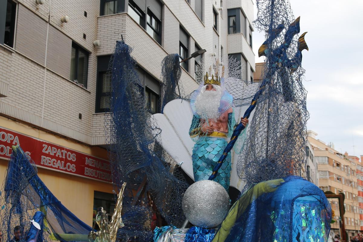 Las mejores imágenes de la Cabalgata del Ninot Infantil de Burriana 2026