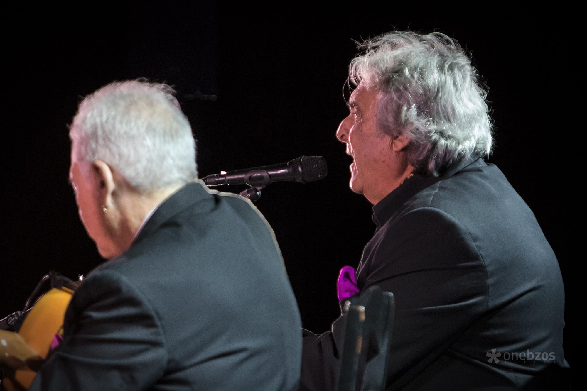 Fotogalería | José de la Tomasa celebra '50 años con el cante' en la Bienal