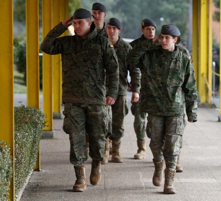 Mujeres soldado en Cabo Noval