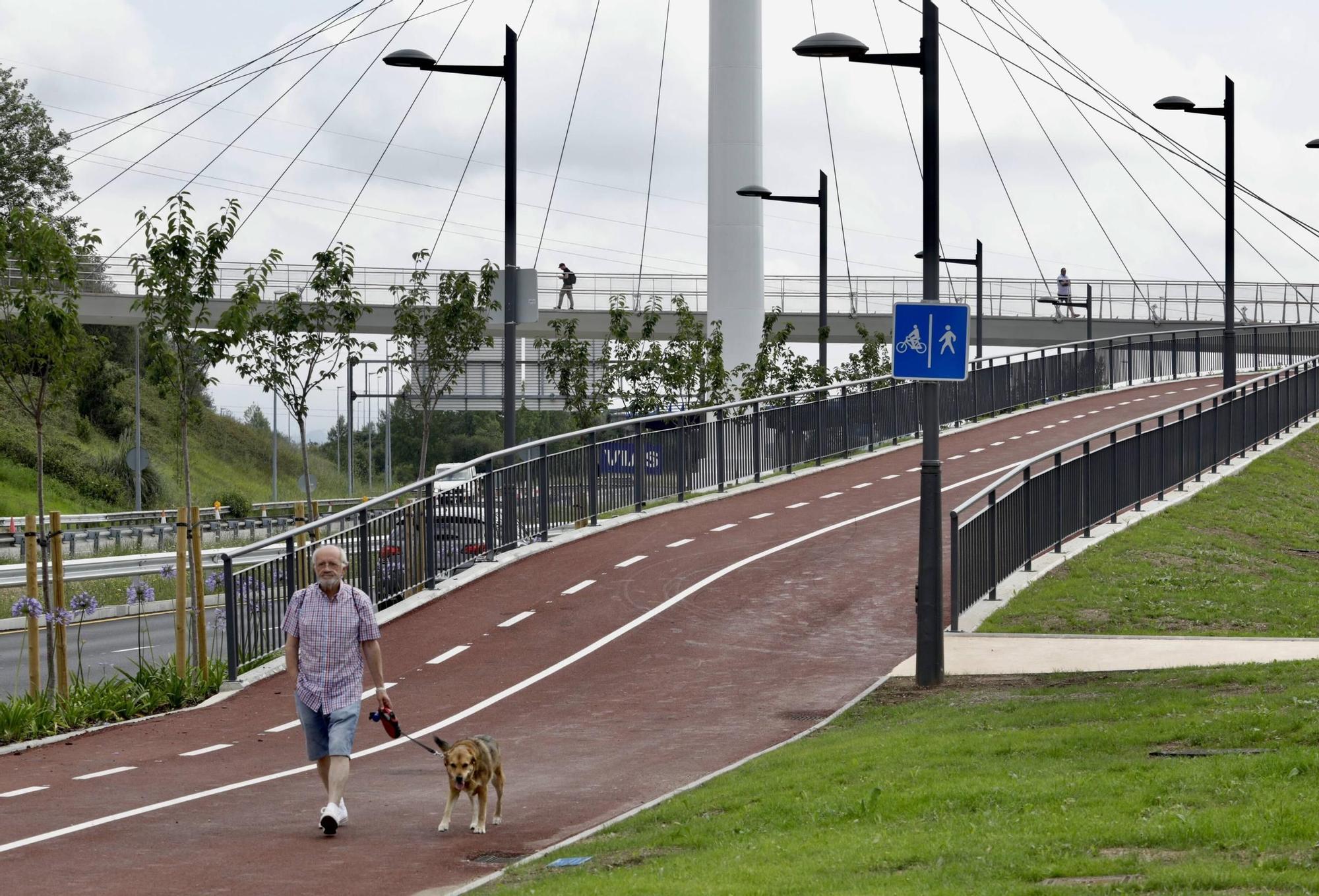 Inauguración del parque lineal de entrada a Oviedo por la "Y"