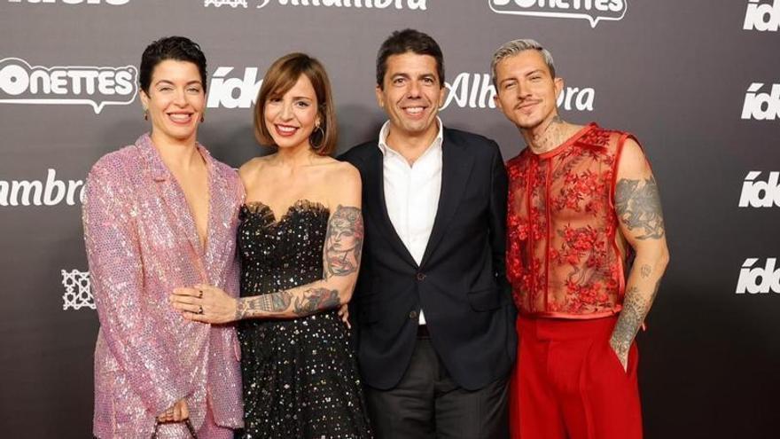 Mazón se trae los premios Ídolo de Dulceida a la Comunidad Valenciana