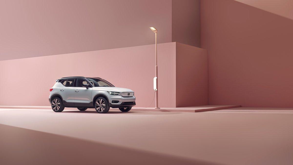 Volvo XC40 Recharge.