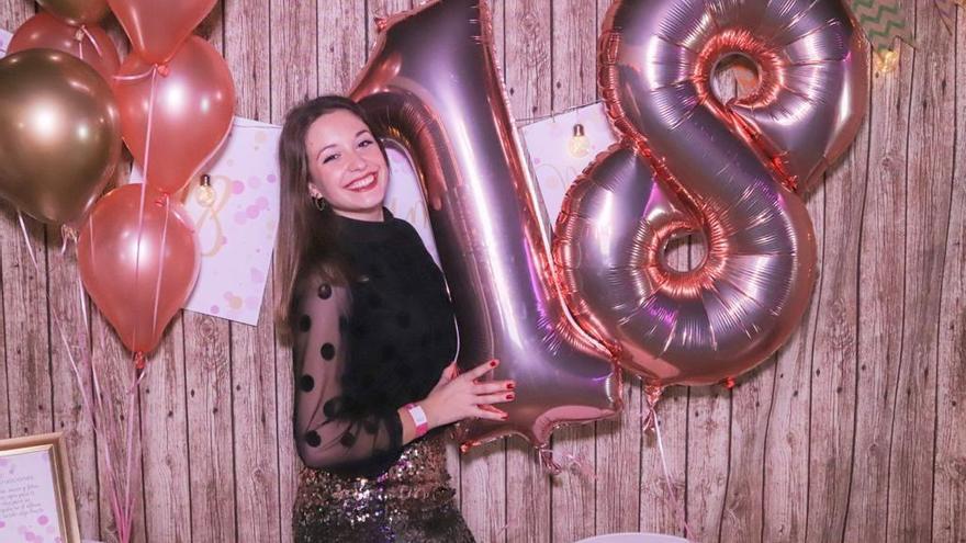 Cómo celebrar una fiesta de 18 cumpleaños