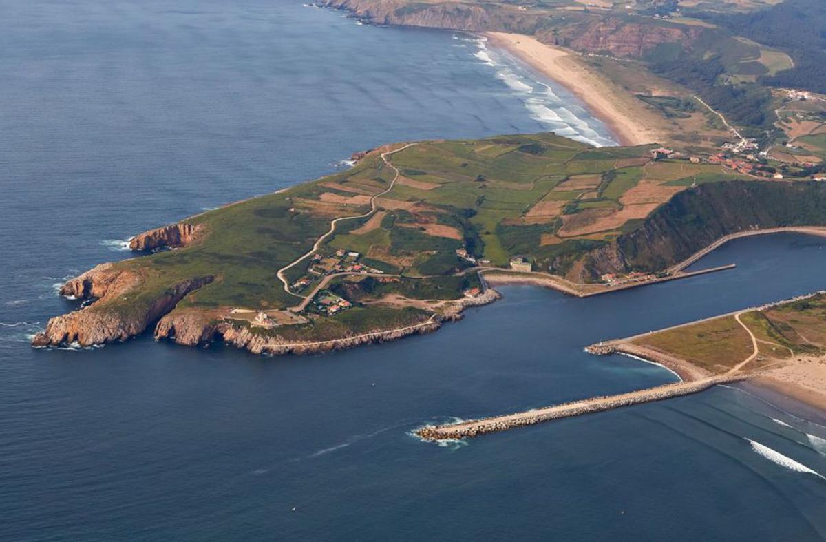 El Puerto asegura su dique de abrigo ante situaciones marítimas extremas