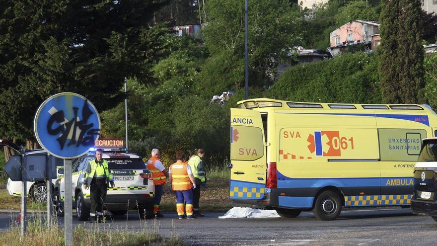 La víctima del atropello mortal en la PO-531 fue arrastrada por el camión cerca de 300 metros