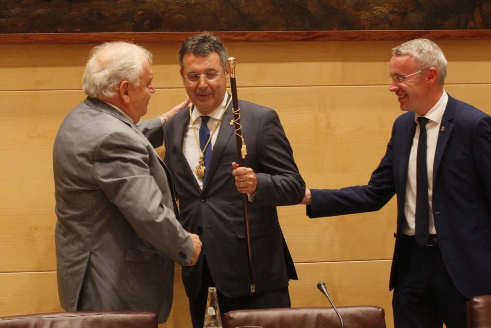 Miquel Noguer pren possessió com a president de la Diputació