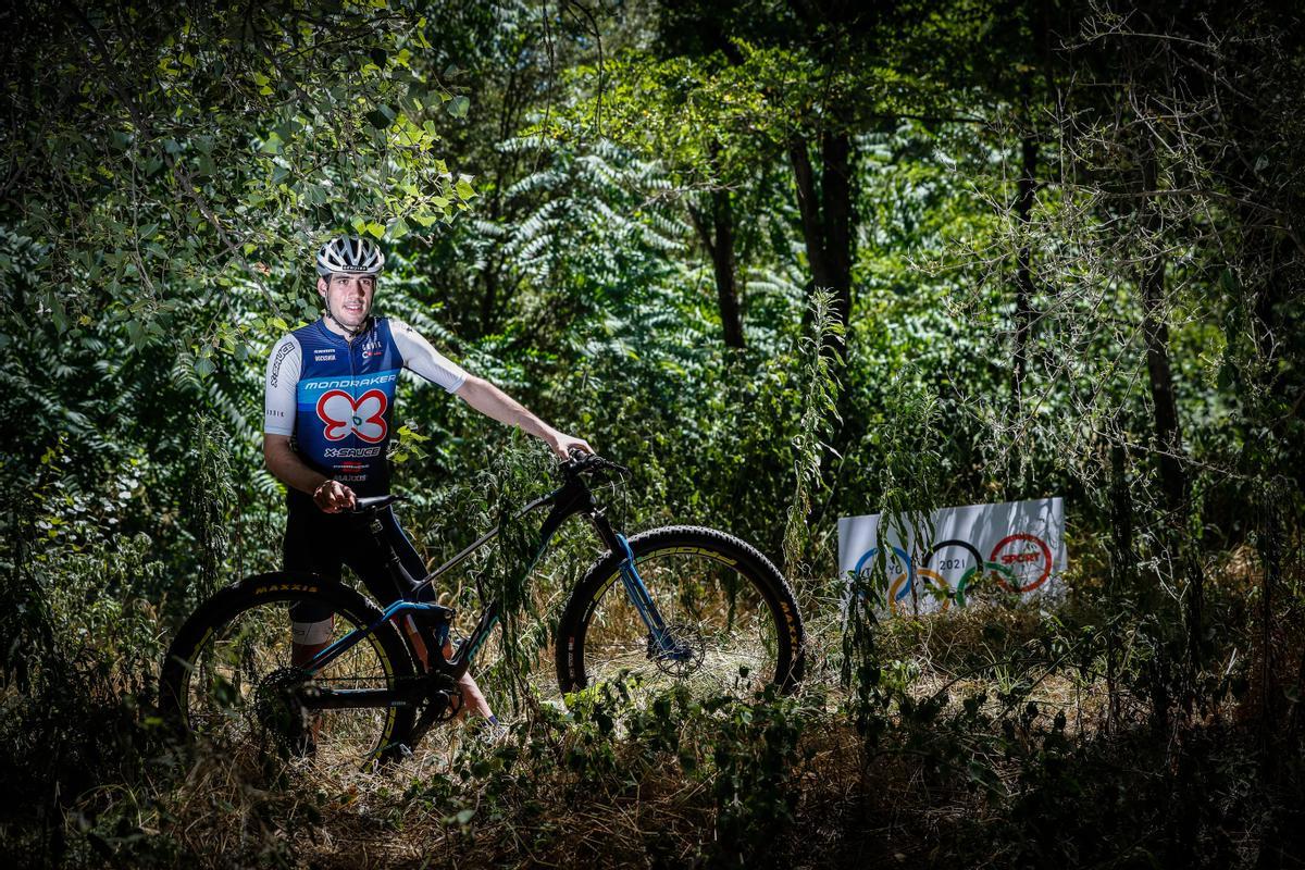 Cullell se siente como pez en el agua en los bosques de Santa Coloma de Farners