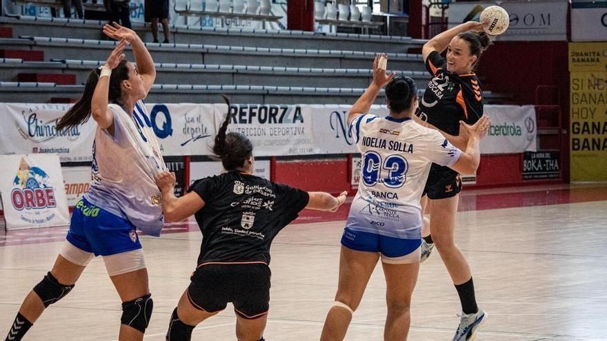 El Rocasa pierde ante el Atlético Guardés, en su segundo amistoso de pretemporada (25-24)