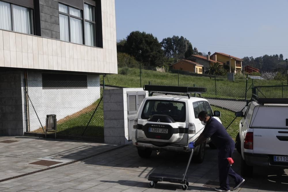 La residencia El Villar, desinfectada