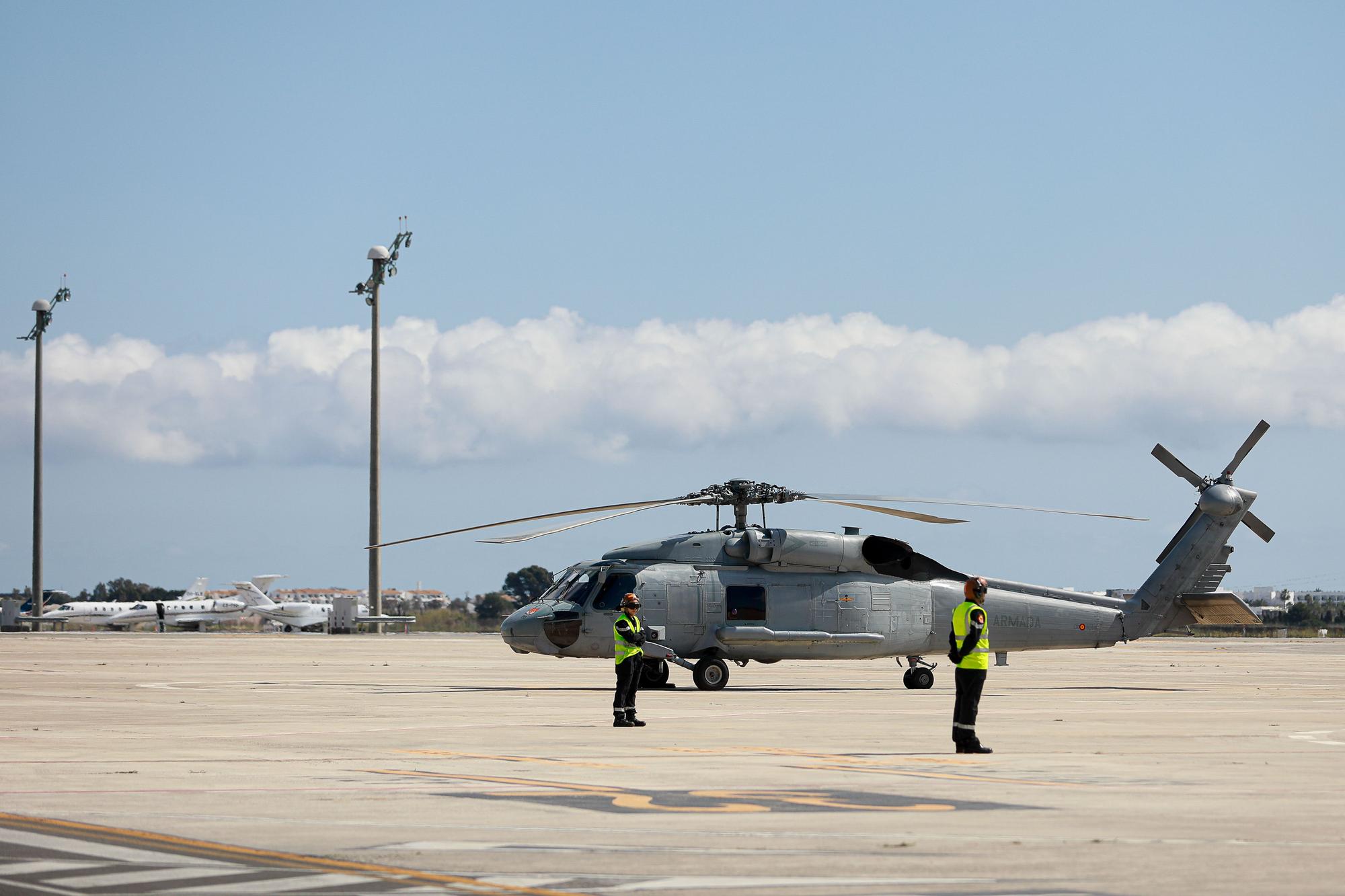 Mira aquí todas las fotos de la visita del Rey a las maniobras militares de Ibiza