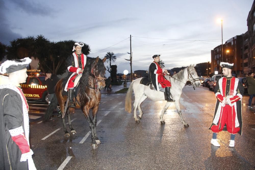 La cabalgata de los Reyes Magos en Moaña // Santos