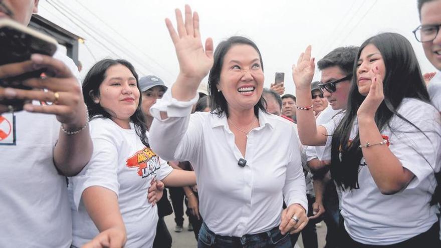 Fujimori vuelve a situarse por delante de Sánchez en la rect