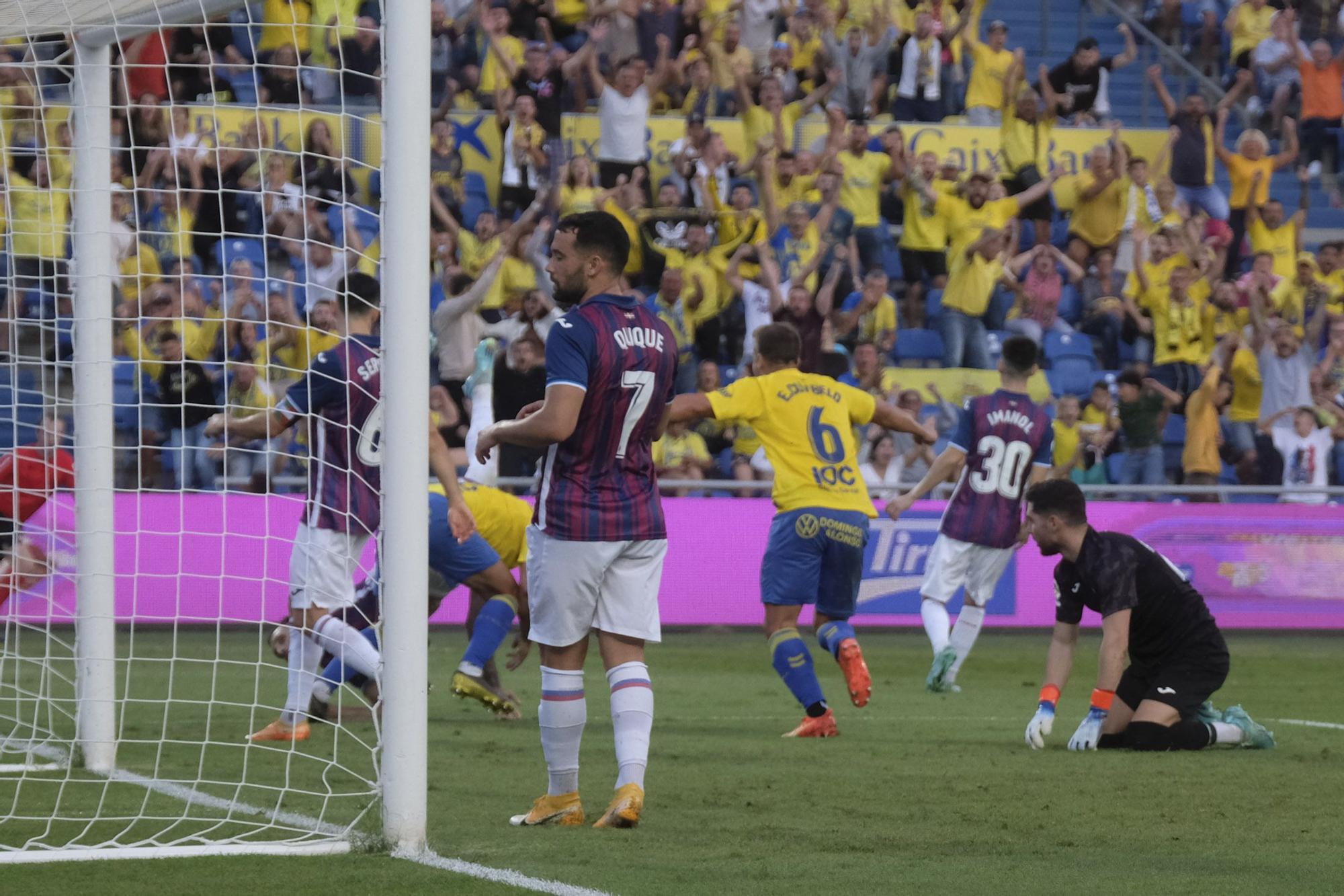 UD LAS PALMAS-SD EIBAR (1-1)