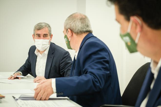 Un momento de la reunión entre Coalición Canaria y ATA