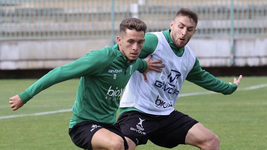 Isma Ruiz y Antonio Casas, en la Ciudad Deportiva del Córdoba CF.