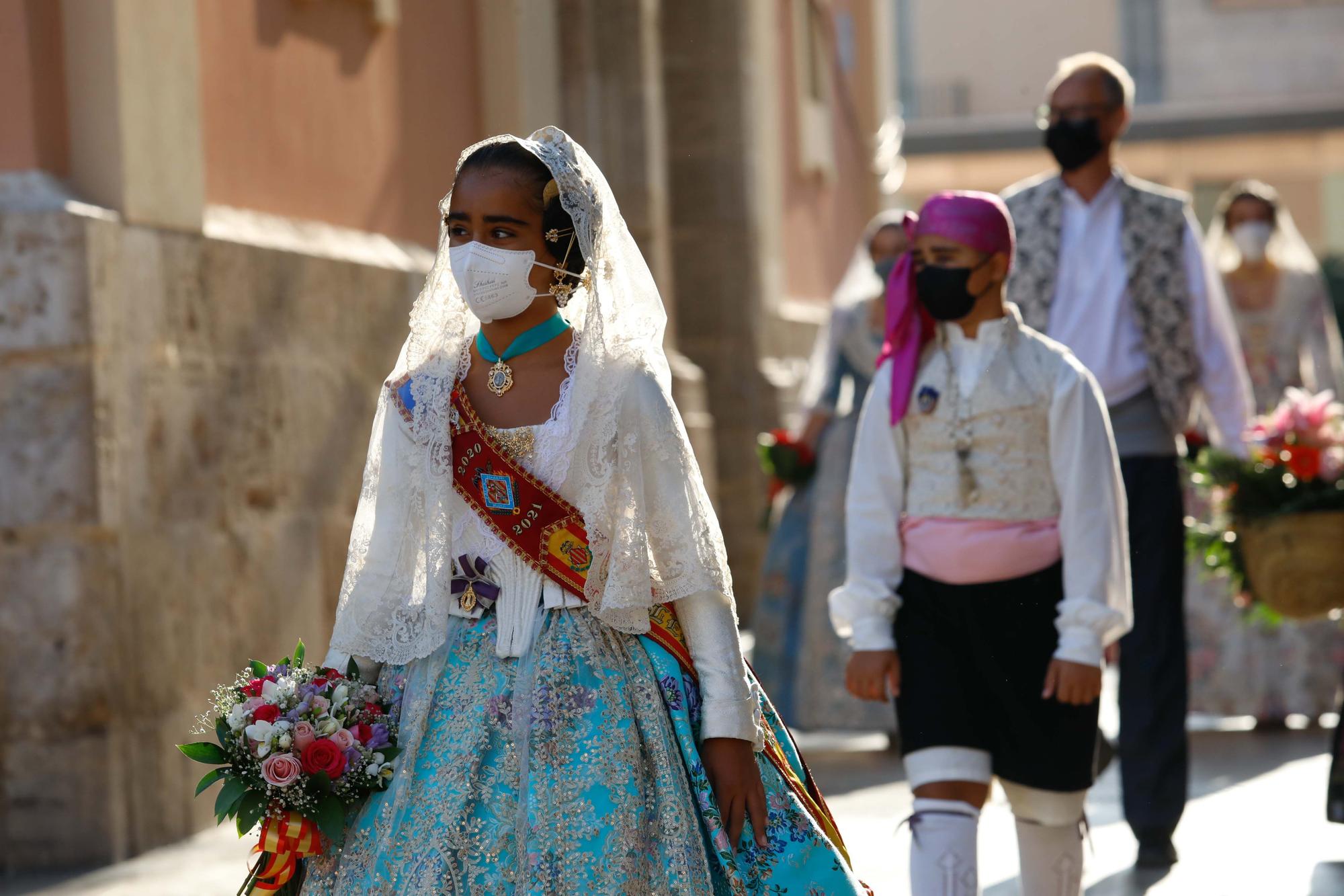 Búscate en el segundo día de Ofrenda por las calles del Mar y Avellanas entre las 9:00 y 10:00 horas